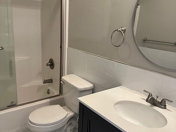 3rd image of 371 S Ocean Ave APT 5