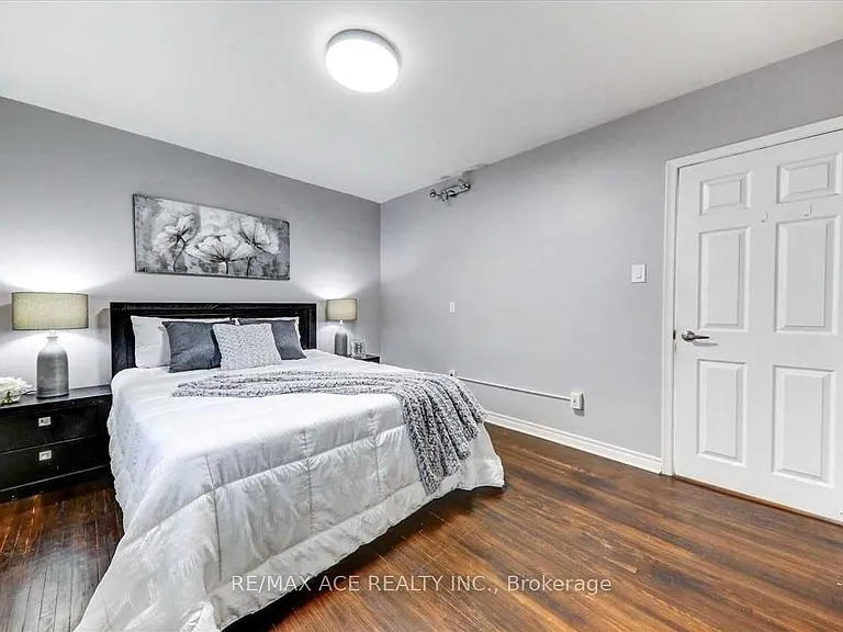 1 Wagner Dr — Photo 19