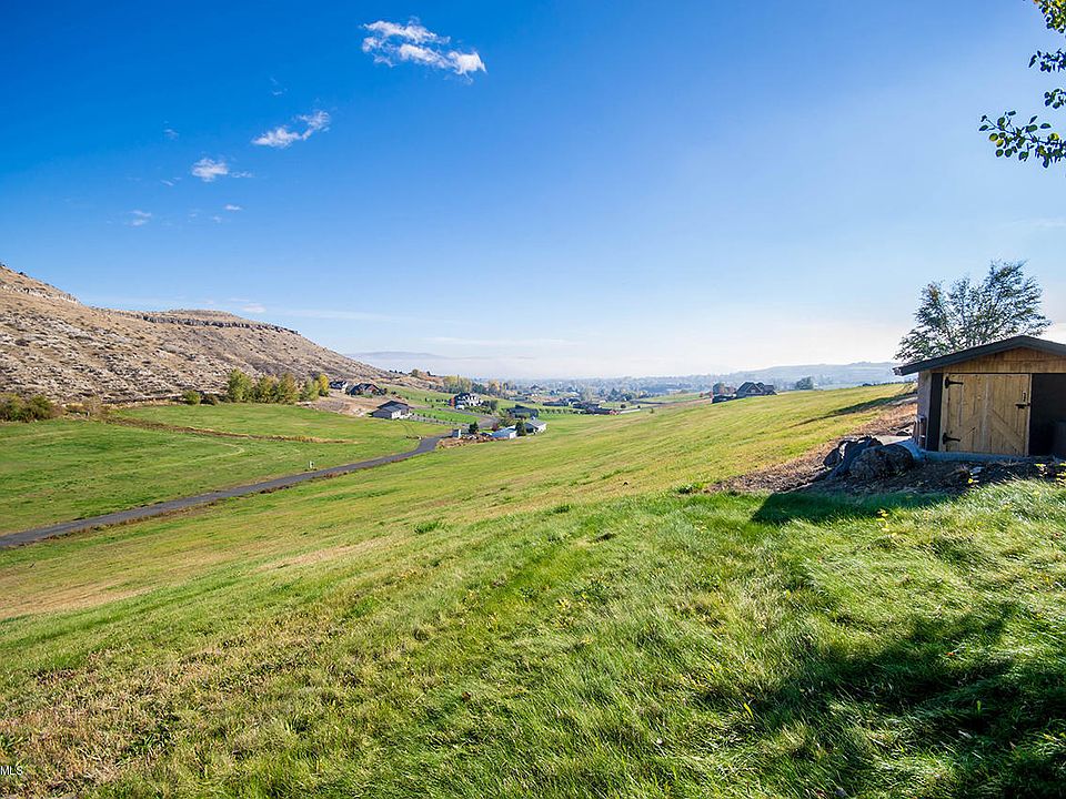 2nd image of 281 Selah Ridge Dr