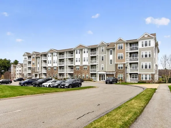 1 Francis Dr APT 309, Andover, MA 01810