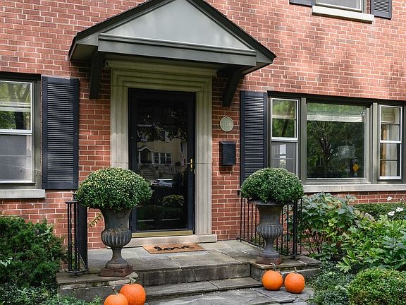 3rd image of 1130 Elmwood Ave