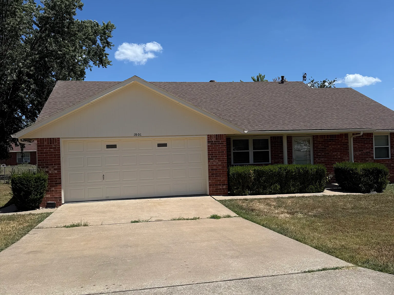 3 bed, 1509 sqft, $2,000 — Photo 2