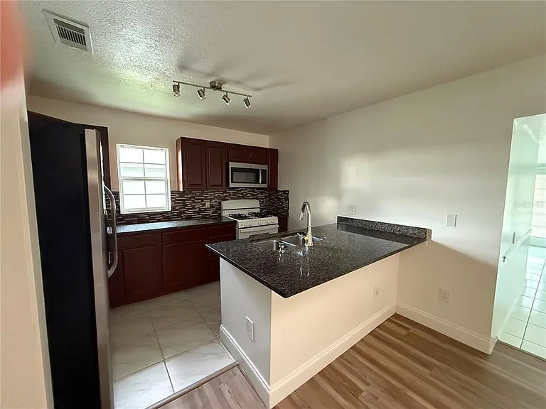 2348 Ginger Mill Blvd — Photo 4