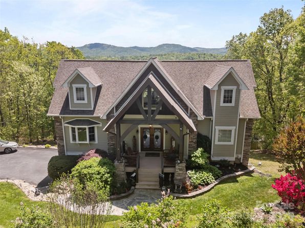 410 Lamp Post Dr, Zirconia, NC 28790