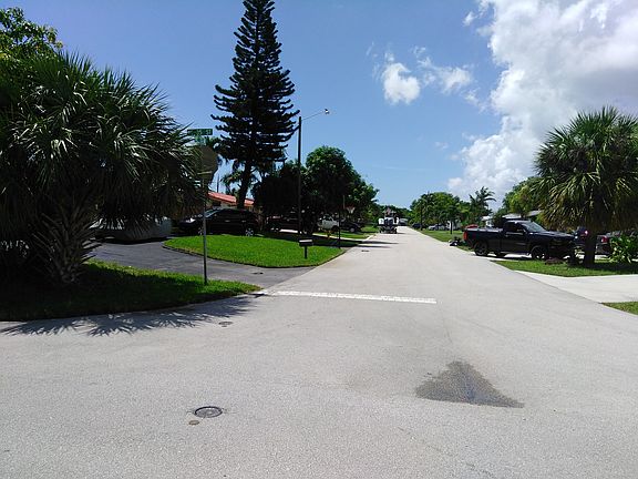 3rd image of 3450 NE 13th Ave