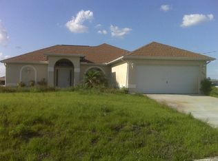 4022 27th St SW, Lehigh Acres, FL 33976