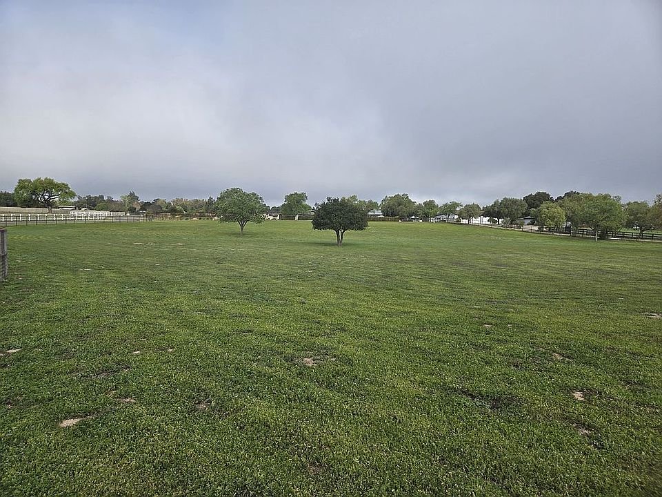 1st image of 1699 Calzada Ave