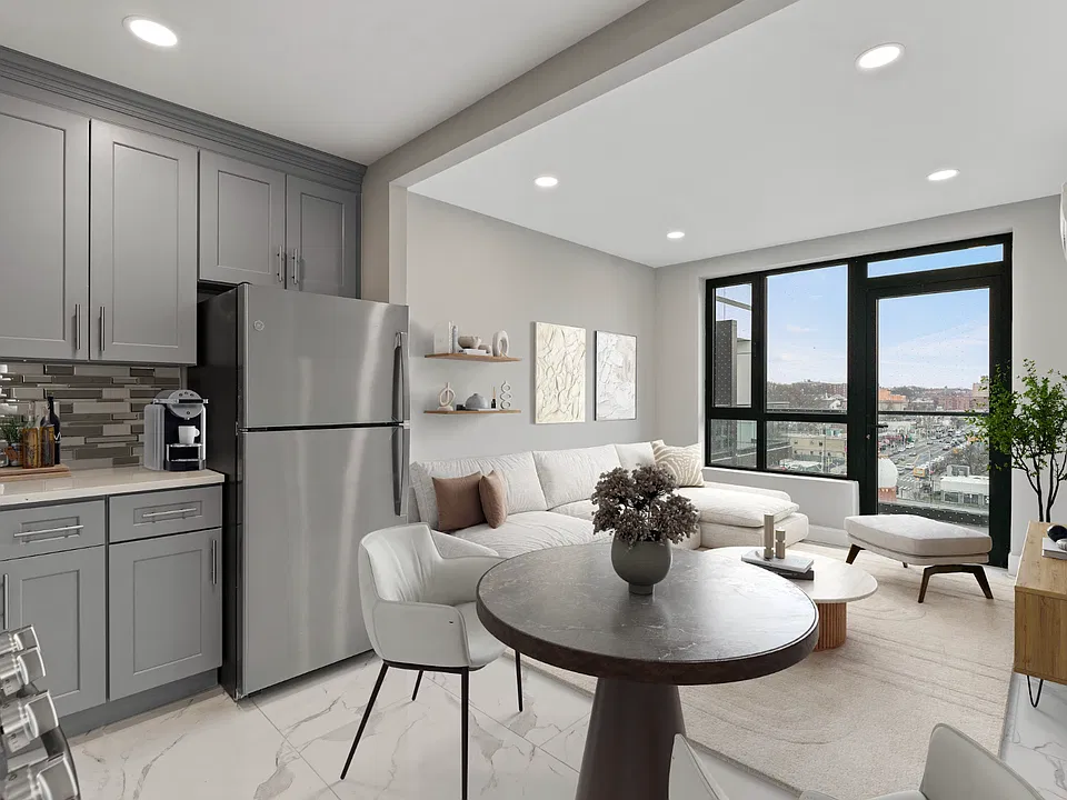 150-02 Hillside Ave #605