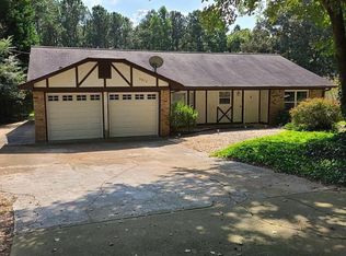 6873 Galts Ferry Rd, Acworth, GA 30102