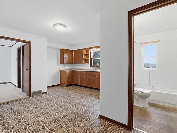 4th image of 331 SECOND STREET