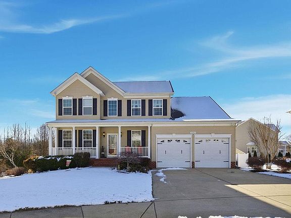 3rd image of 44063 E Mervell Ct