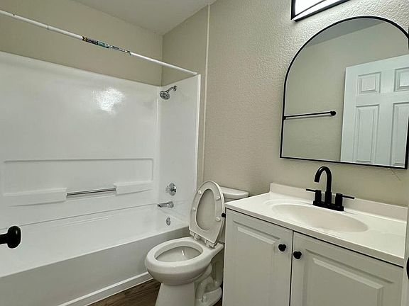 4th image of 8560 Oleander Ave #54