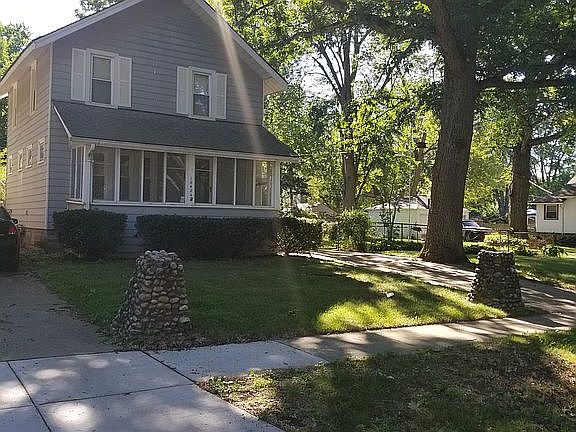 2nd image of 18484 Garfield Ave