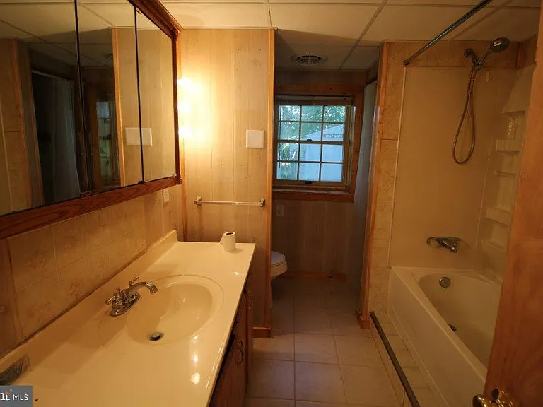 121 House Rock Rd #B — Photo 9