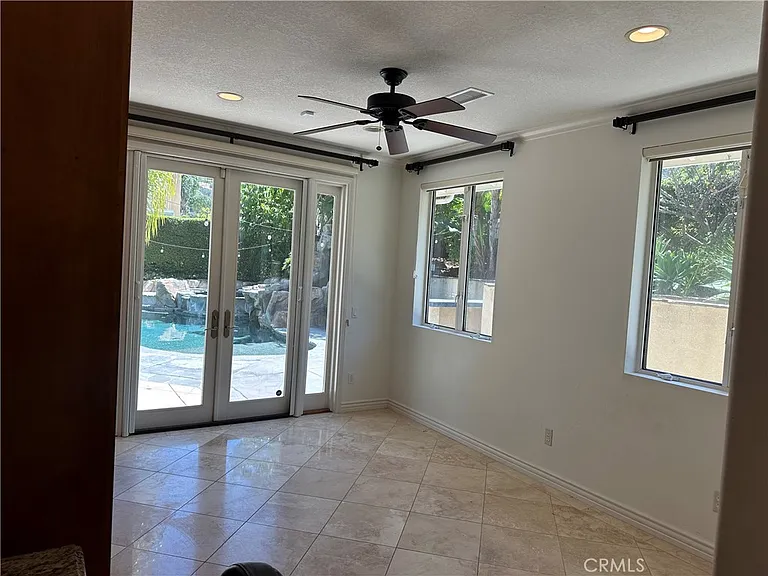 1700 Bronzewood Ct — Photo 14