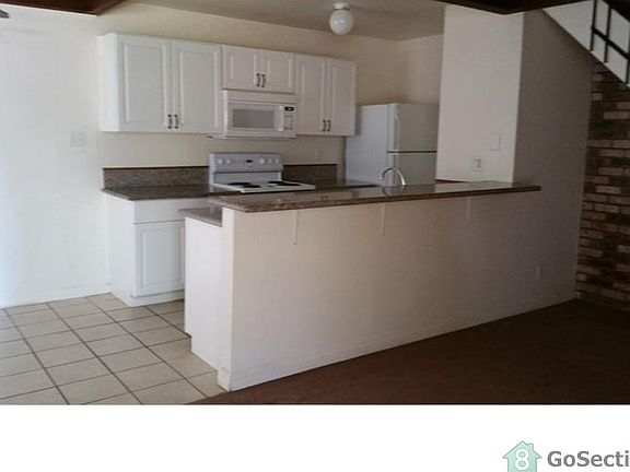 4th image of 2409 Lemontree Ct Unit 2