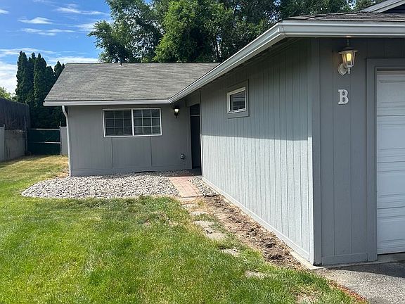 3rd image of 412 N Huber Ct #B