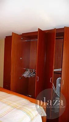 Rented by Plaza Real Estate Group | media 32