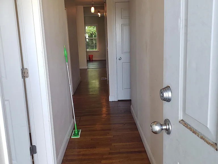 416 McGrath Hwy — Photo 5