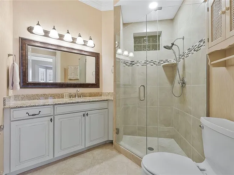 795 Bentwater Cir #204 — Photo 18