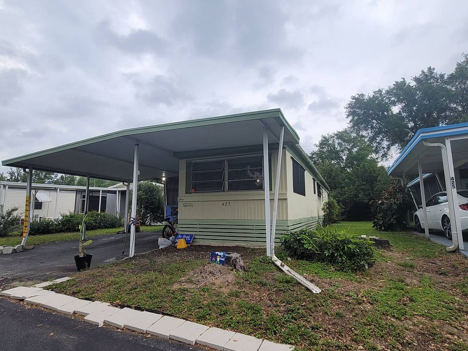 1st image of 423 Drage Dr
