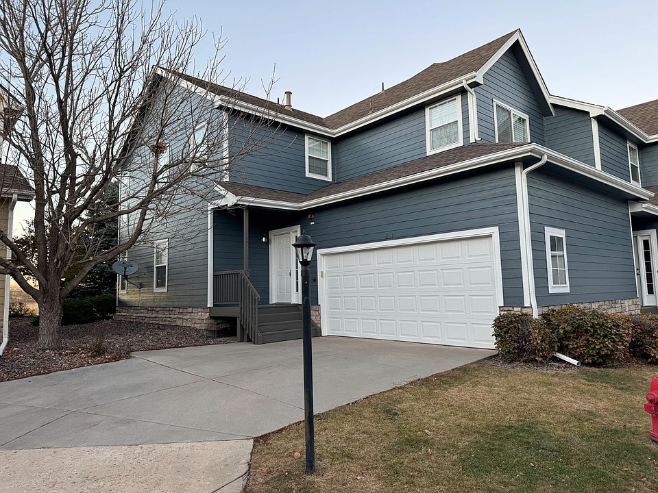 1st image of 251 Rockview Dr