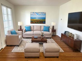 115-117 Farwell St #115, Newtonville, MA 02460