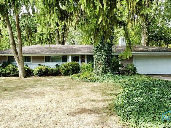 4th image of 3247 E Lincolnshire Blvd
