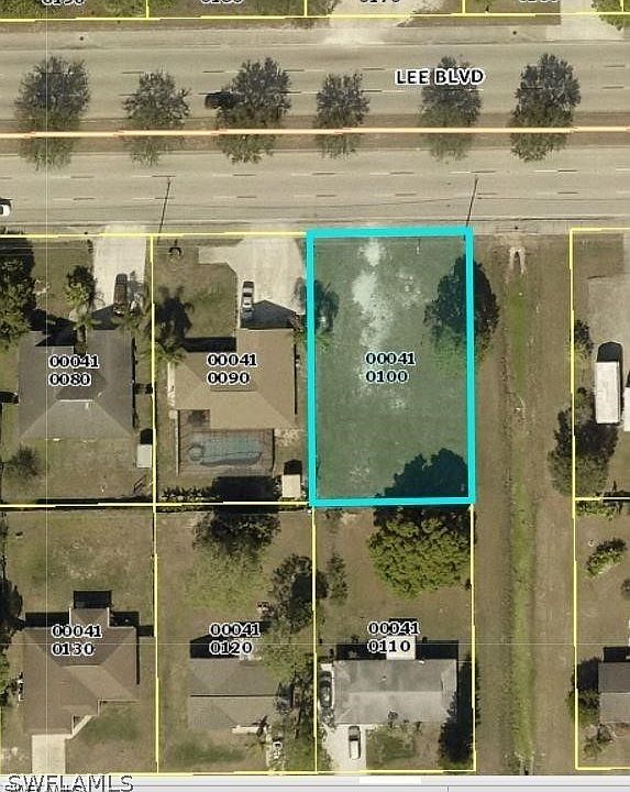 2nd image of 3913 Lee Blvd