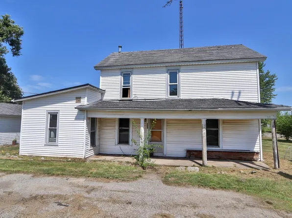 409 N Clark St, Reynolds, IN 47980