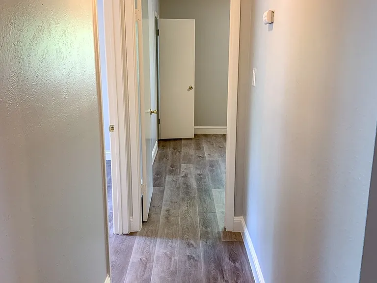 1604 Holstein Dr — Photo 12