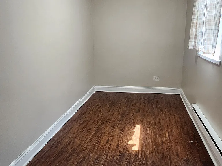 2032 N Kostner Ave #3 — Photo 13