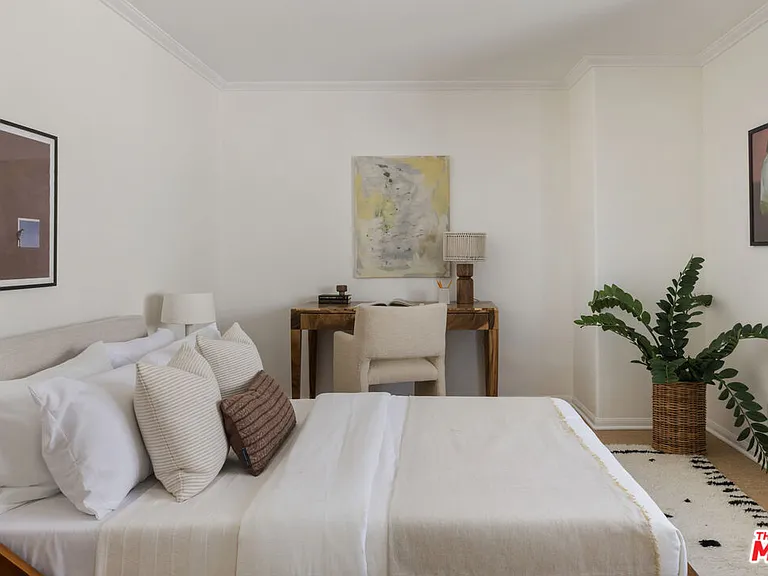 4003 Sunset Dr #8 — Photo 26