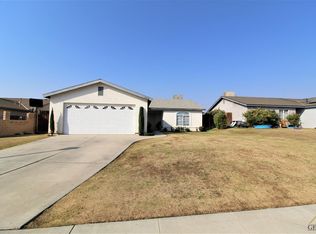 1212 Dahlgren Ct, Bakersfield, CA 93306