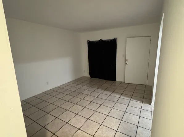 565 S Arizona Ave #567-1/2, Los Angeles, CA 90022