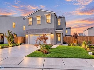 8916 Savona Ln, Shafter, CA 93263