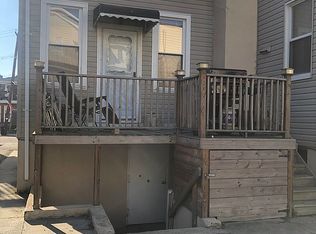 144 Beach 121 St #1R, Rockaway Park, NY 11694