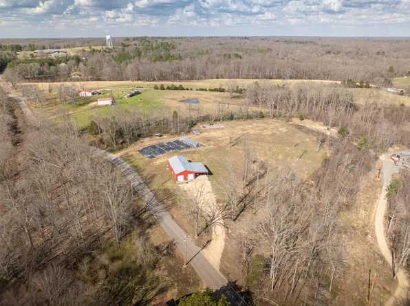 820 Grinders Switch Rd, Centerville, TN 37033