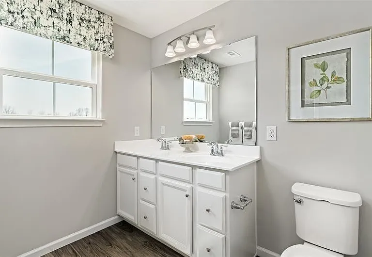 1326 S Ridge Dr E — Photo 16