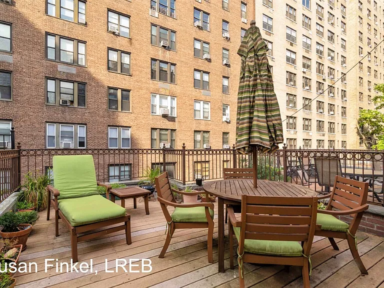 341 W 71st St #10 — Photo 1
