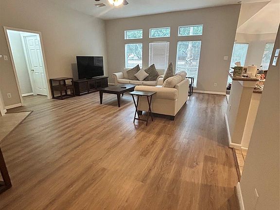 3rd image of 22018 Shady Heath Ln