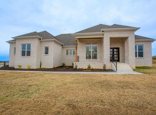 1616 Secretariat Way, Searcy, AR 72143