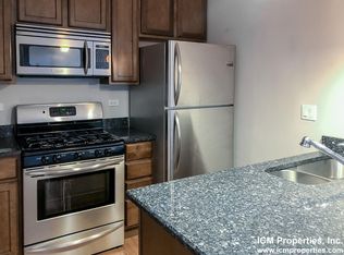 1649 W Grace St #2N, Chicago, IL 60613