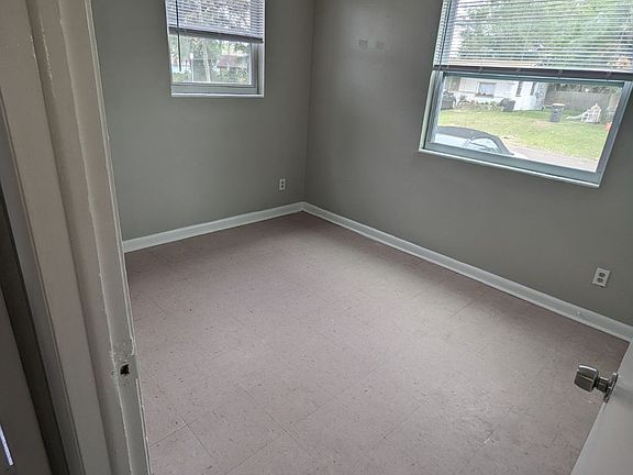 2nd image of 1616 W 36th St APT 1