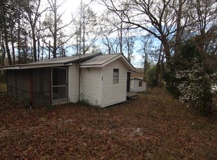 481 B H Reddick Rd, Ponce De Leon, FL 32455