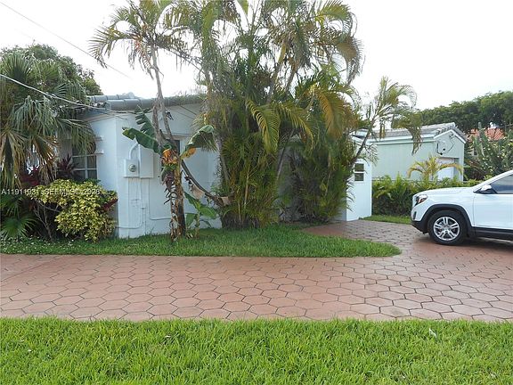 2nd image of 420 88th St