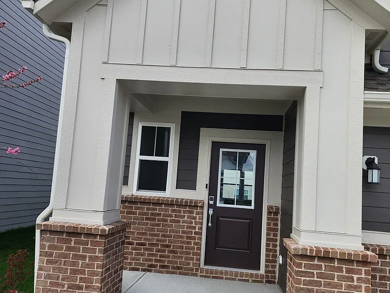 17322 Carlton Rd — Photo 3