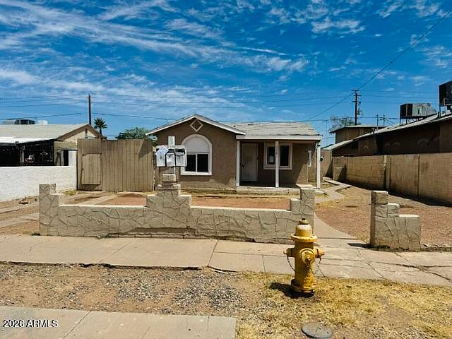 1st image of 1522 W TAYLOR Street
