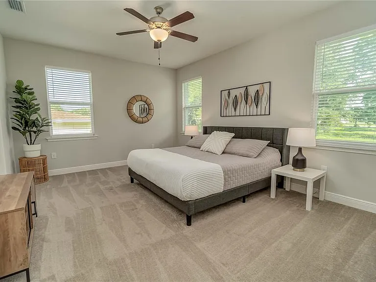 265 Annapolis Ln — Photo 26