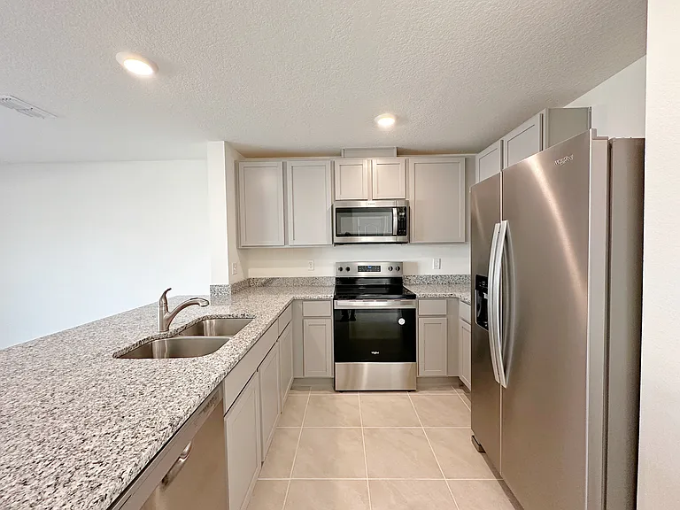 672 Moscato Dr — Photo 5